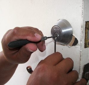 locksmith man